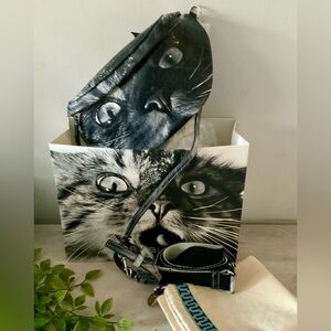 NWT TORY BURCH RARE T MONOGRAM CAT BELT SLING BAG LTD. ED.